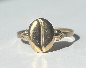 9ct Gold Coffee Bean Ring