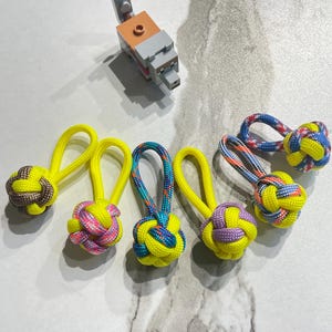 Paracord Monkey Fist-ritssluiting, neongele rugzakbedel, bidon, tas in aangepaste kleur