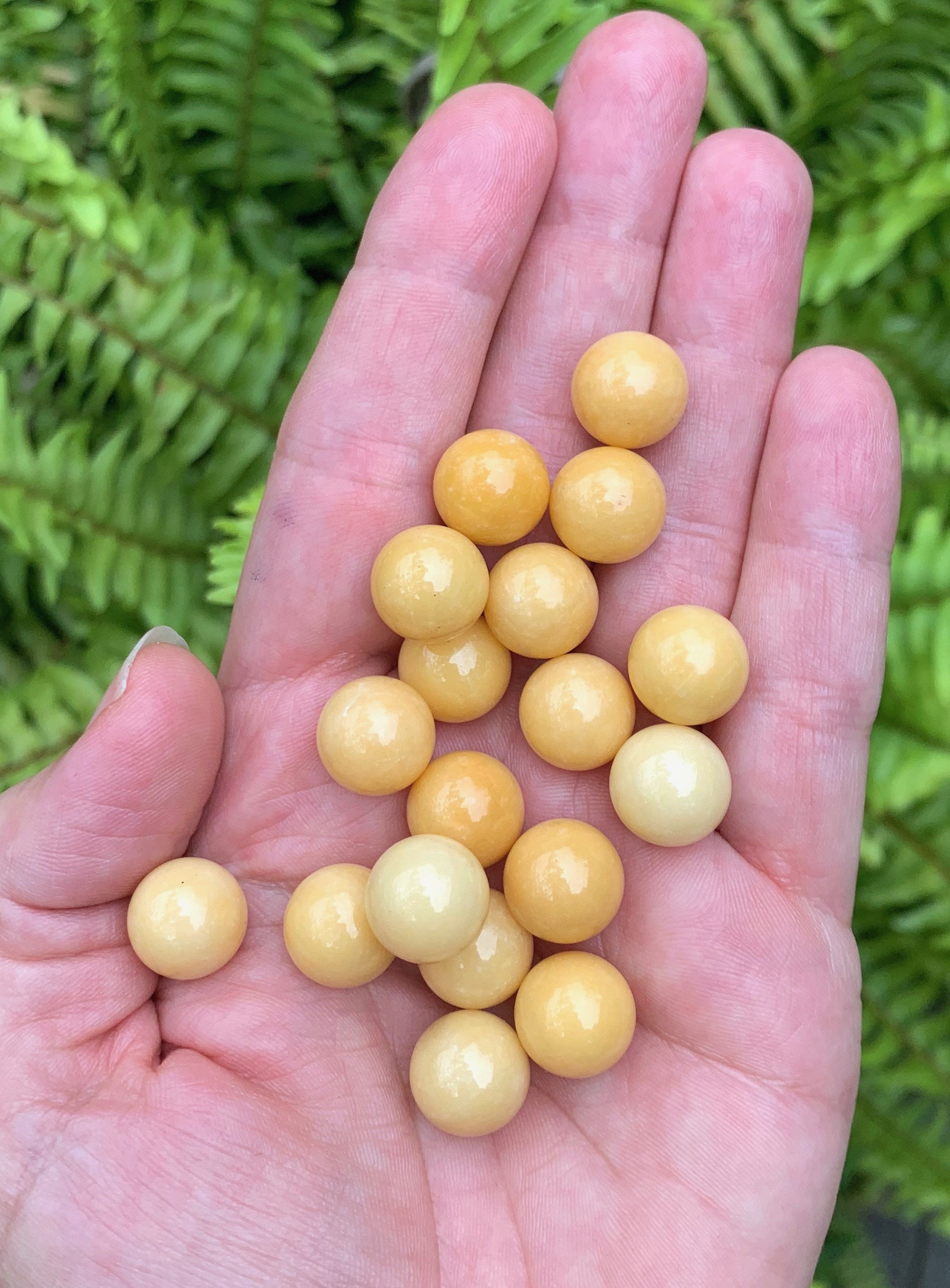 画材 Yellow jasper genuine Yellow Jasper Tumbled Stones, Polished Crystals 20/35MM - Etsy