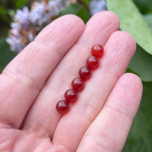 6pcs 6mm Carnelian Spheres, Root Chakra Stones, 6 mm Chakra Stones, Small Round Spheres, Small Red Gemstones, Fairy Garden, NO HOLE, 1/4 in