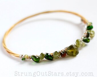 Lucky - Strung-Out Guitar String Bangle with green gemstones