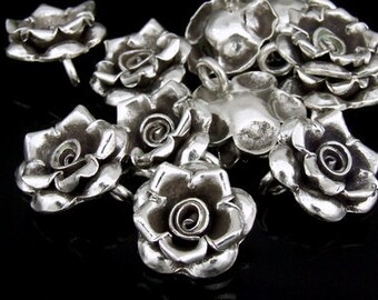 4KH-035 thai karen hill tribe silver 2 wild rose charm