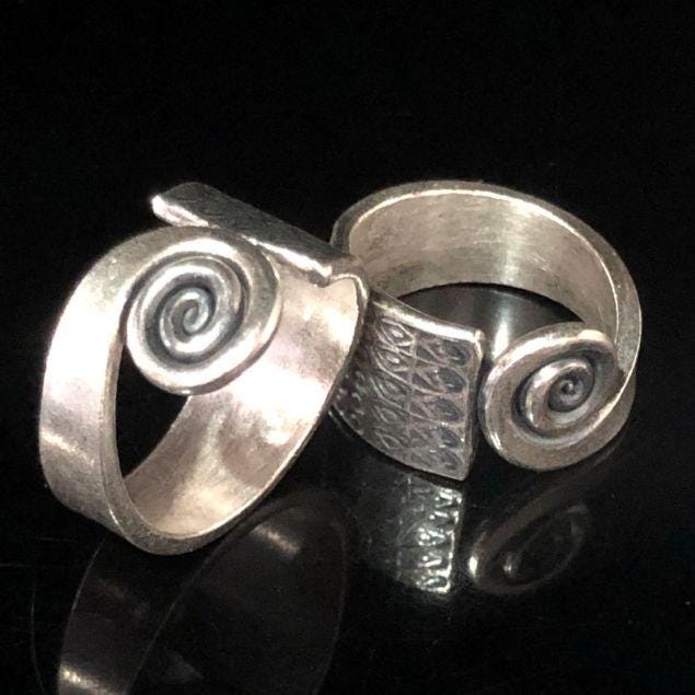 KY-028 Thai karen hill tribe handmade silver ring
