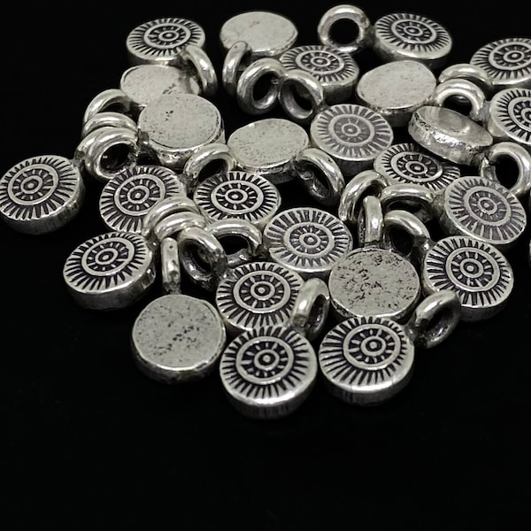 1KH-016 thai karen hill tribe silver 8 fancy round charms