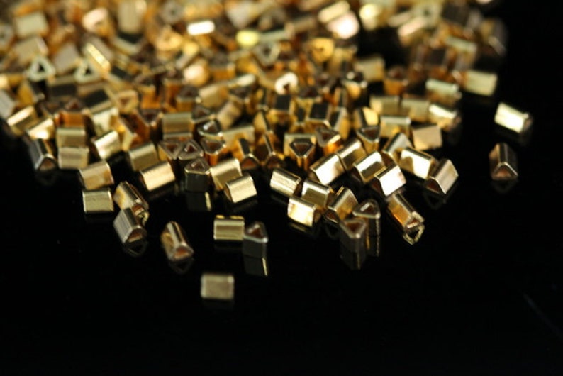 KG-597 thai karen hill tribes silver 40 gold vermeil mini triangle bead
