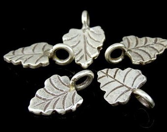 5KH-015 thai karen hill tribe handmade silver 8 small leaf charm