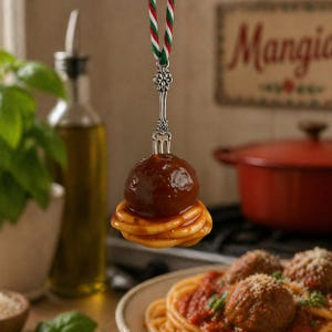 Spaghetti- och köttbulleprydnad – Handgjord köksdekoration i lera med italiensk mat – Present till matälskare, kockar – hemmakockar, pastaälskare