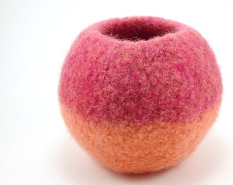 Felted wool bowl - round bowl - wool felt - papaya and melon