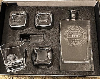 Personalized Whiskey Decanter Set: Engraved Glass, Groomsmen Gift