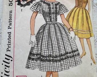 Simplicity 3338 Women's Vintage 60's Fit and Flare Dress Size 14 Bust 34 Rockabilly