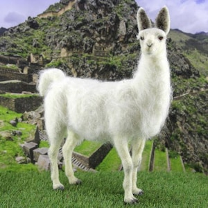 Lennon the Llama (easy alpaca mod) needle felting kit - Large model with detailed photo tutorial