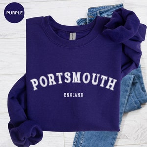 Portsmouth Sweatshirt, Portsmouth Crewneck, Vintage Style Jersey, Portsmouth England Tourist Shirt,  Printed Jumper, Hampshire Gifts Student
