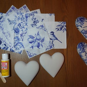 Decoupage Kit - Inclusief 2 hand gegoten gips harten - DIY - Doe het zelf - Delfts Blauw