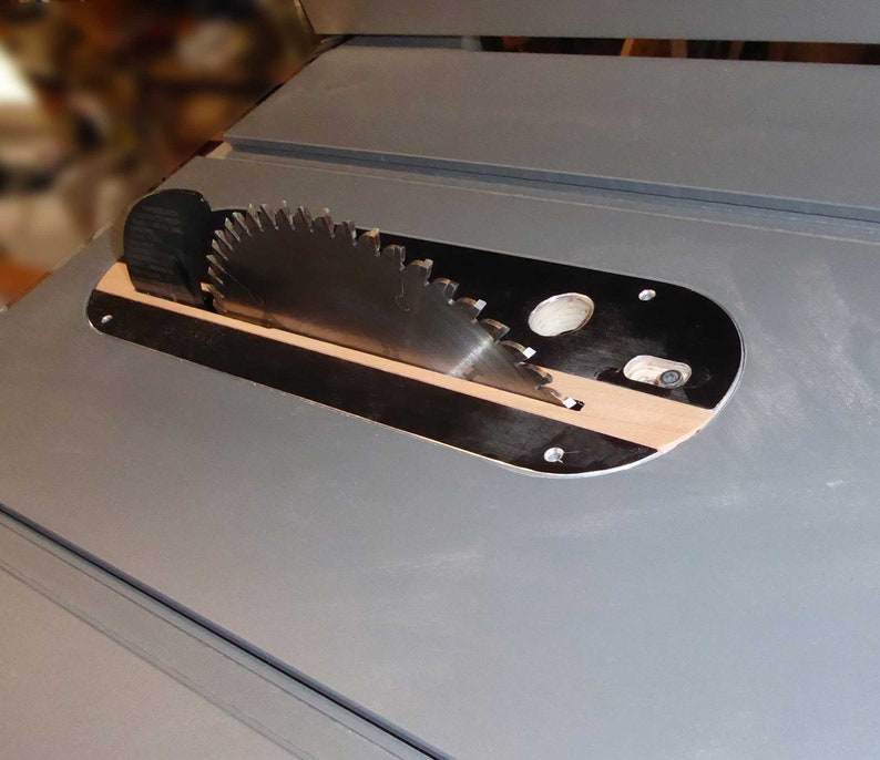 Dewalt DWE7485 Table Saw Zero Clearance Throat Insert, Anodized