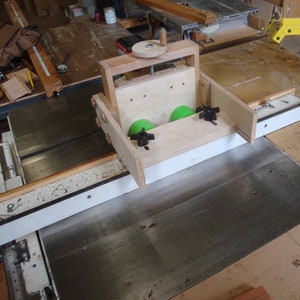 Power Feeder for Woodworking plan only the Little image 1