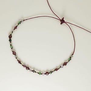 Pulseira feminina em pedra natural – Pulseira de granada, labradorita e zoisita rubi, estilo boho chic, feita à mão, ajustável.
