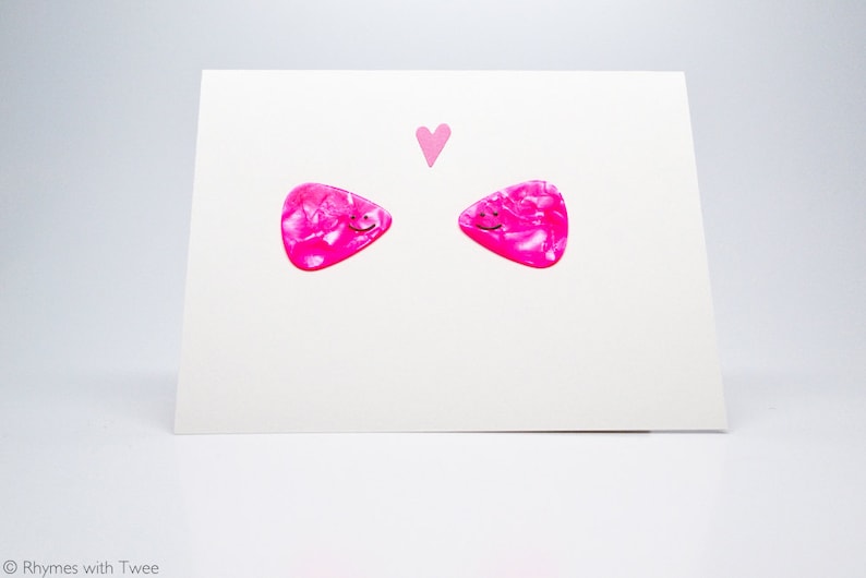 Guitar Pick Lesbian Love Card, pink loves pink, glad I picked you Bild 1