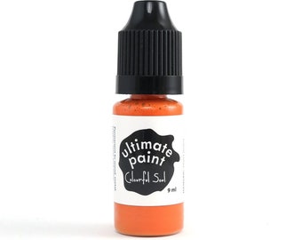 Könnte beinhalten: Eine kleine orangefarbene Flasche Ultimate-Farbe von Colorful Soul. Die Flasche ist 9 ml groß und hat einen schwarzen Verschluss.