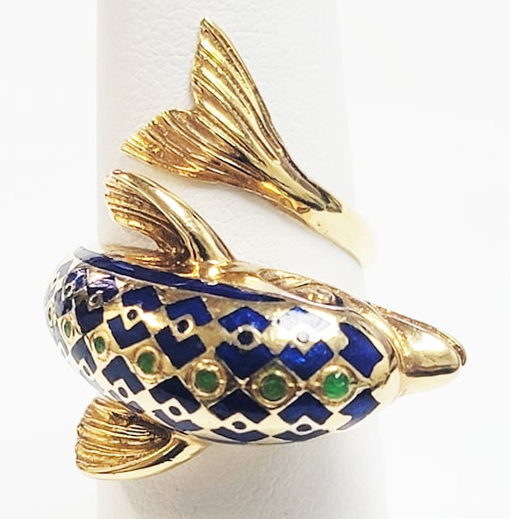 Beautiful 18k Yellow Gold Dolphin Ring with Blue a