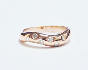 14k Rose Gold Diamond Curved Band