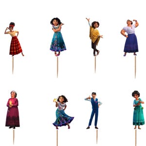 Pode incluir: Um conjunto de doze topos de cupcake decorativos com v&aacute;rias personagens animadas do filme Encanto, incluindo Bruno, Mirabel, Luisa, Isabela e outros, cada um fixado num palito de madeira fino para f&aacute;cil inser&ccedil;&atilde;o em alimentos.