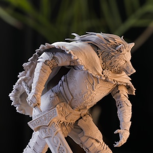 MOONHOWL KNIGHT - Figura / Statua in resina 12K ultra dettagliata / Da collezione per pittura e montaggio / Figurina Bulkamancer