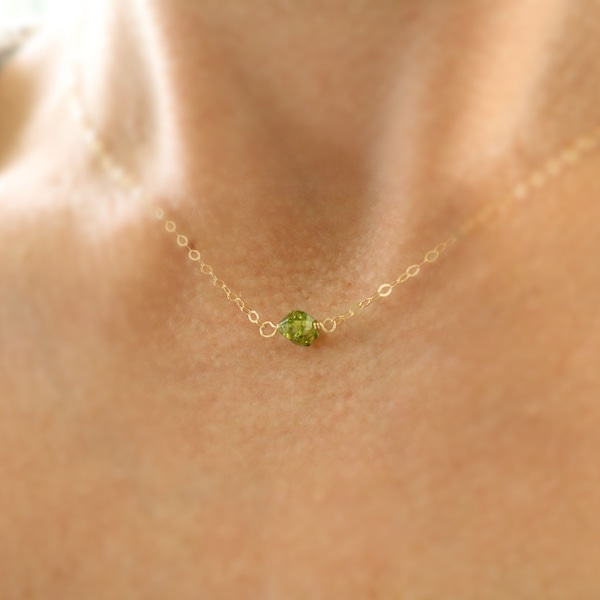 August birthstone necklace, chartreuse jewelry, peridot gemstone necklace, personalized jewelry, peridot necklace, August necklace, minimal