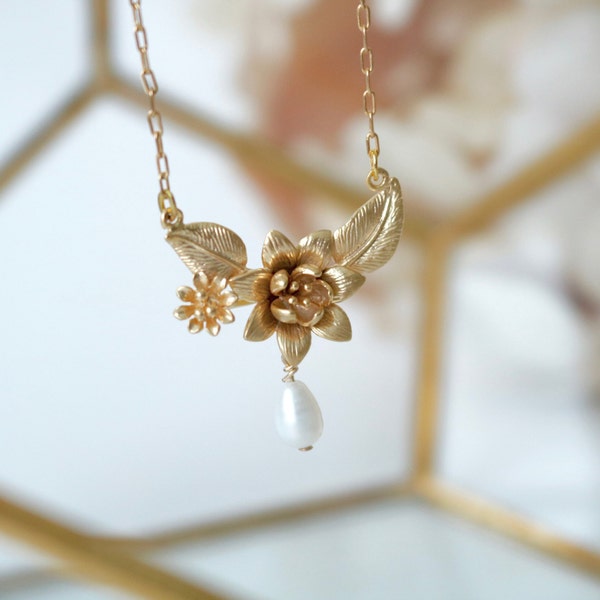 Victorian floral necklace, gold formal necklace, bridal necklace, bridal jewelry, pearl necklace, floral gold necklace, plant mom gift