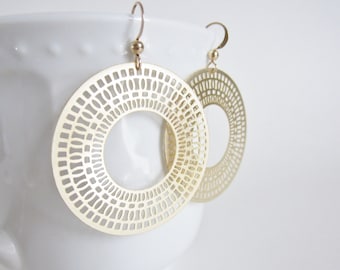 Gold laser cut earrings, round filigrees, round laser cut earrings, gold filigree earrings, delicate earrings, egyptian earrings, statement