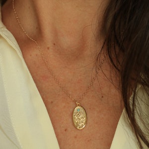 Birthflower necklace, gold jewelry, unique birthstone jewelry, best holiday gifts for her, personalized jewelry, bridesmaid necklaces