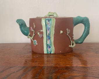 Chinese Yixing Zisha Clay Teapot, 1900s