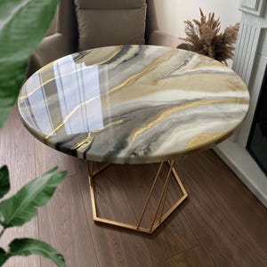 Handmade Epoxy Coffee Table: Agate Style Resin Side Table