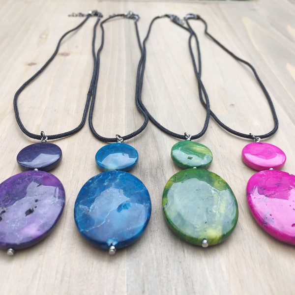 Dyed Agate Pendant Necklace- The Sheena Collection