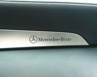 AMG Mercedes Benz Aufkleber Cromo Logo Alu Adesivo Emblema NEU