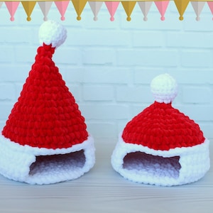 Leopard gecko hide, Santas hat, Crochet pet cave, Extra soft plush pets home, Gecko hide nest, Custom pet basket, Reptile bed Cozy Bird nest