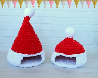 Crochet Santa Hat Pet Hide, Plush Gecko Cave, Reptile Bed