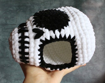 Crocheted Skull Hide: Velvet Leopard Gecko Bedding, Small Pet Home