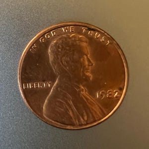 USA 1982年 1セント ミントマーク無し　リンカーン　ラッキーペニー One cent 1982 - Etsy 日本