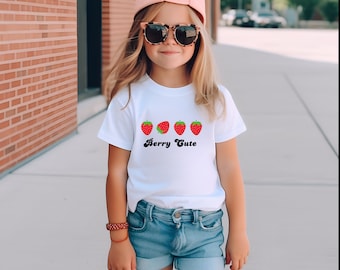 ベリーかわいい幼児用ストロベリーシャツ、フルーツキッズシャツ、ナチュラル幼児用Tシャツ、ストロベリーバースデー、幼児ギフト、ストロベリーパーティー、ベリー
