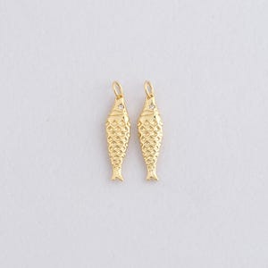 18K Gold Filled Fish Pendant,Dainty Fish Charm Bracelet Necklace for DIY Jewelry Making Supply