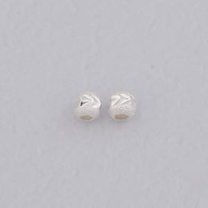 50Pcs Silver Round Spacer Beads,Round Beads Charm Bracelet Necklace for DIY Jewelry Making Supply