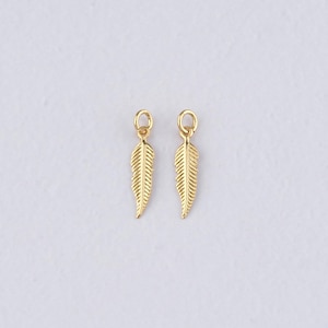 18K Gold Filled Feather Pendant,Gold Feather Charm Bracelet Necklace for DIY Jewelry Making Supply
