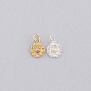 18K Gold Filled Daisy Pendant,Dainty Flower Charm Bracelet Necklace for DIY Jewelry Making Supply