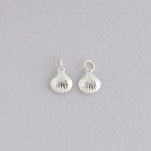 Silver Scallop Pendant,Ocean Shell Charm Bracelet Necklace for DIY Jewelry Making Supply