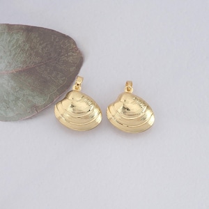 18K Gold Filled Shell Pendant,Ocean Shell Charm Bracelet Necklace for DIY Jewelry Making Supply