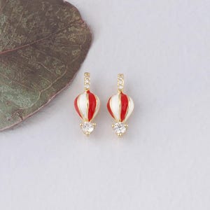 18K Gold Filled Hot Air Balloon Pendant,Enamel Hot Air Balloon Charm Bracelet Necklace for DIY Jewelry Making Supply
