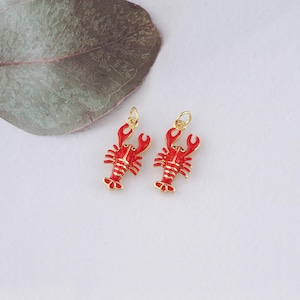 Colgante de langosta chapado en oro de 18 quilates, pulsera con dije de langosta esmaltada, ideal para hacer joyas DIY.