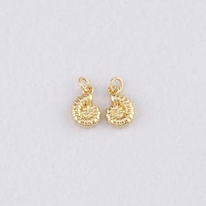 18K Gold Filled Conch Pendant,Ocean Conch Shell Charm Bracelet Necklace for DIY Jewelry Making Supply