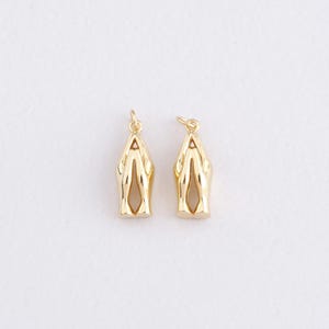 18K Gold Filled Hand Pendant,Gold Hand Charm Bracelet Necklace for DIY Jewelry Making Supply