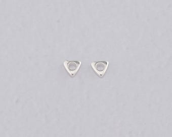 100Pcs Silver Triangle Spacer Beads,Triangle Beads Charm Bracelet Necklace for DIY Jewelry Making Supply